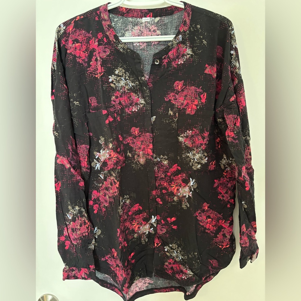 Lole Black Floral Button-Front Blouse with Pink Accents - Size Medium